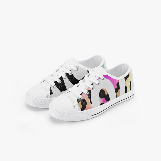 315. Kid’s Low-Top Canvas Shoes